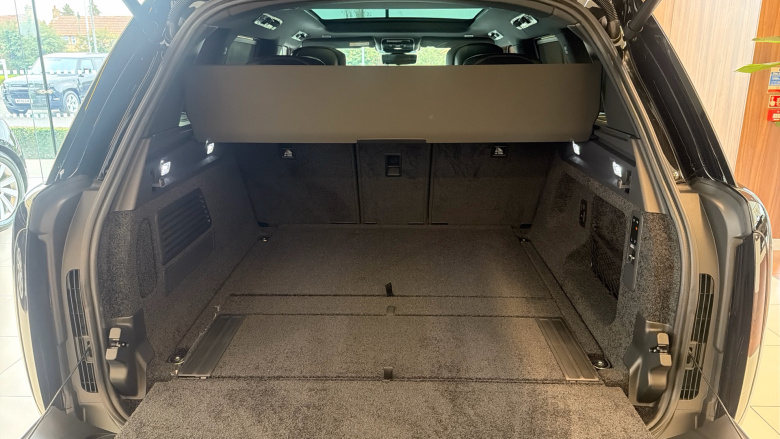 Land Rover Range Rover 3.0 P460e SE 4dr Auto Estate